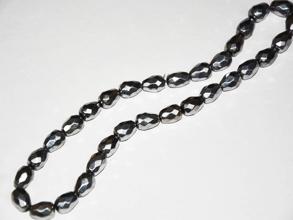 silver-cut-oval-glass-beads