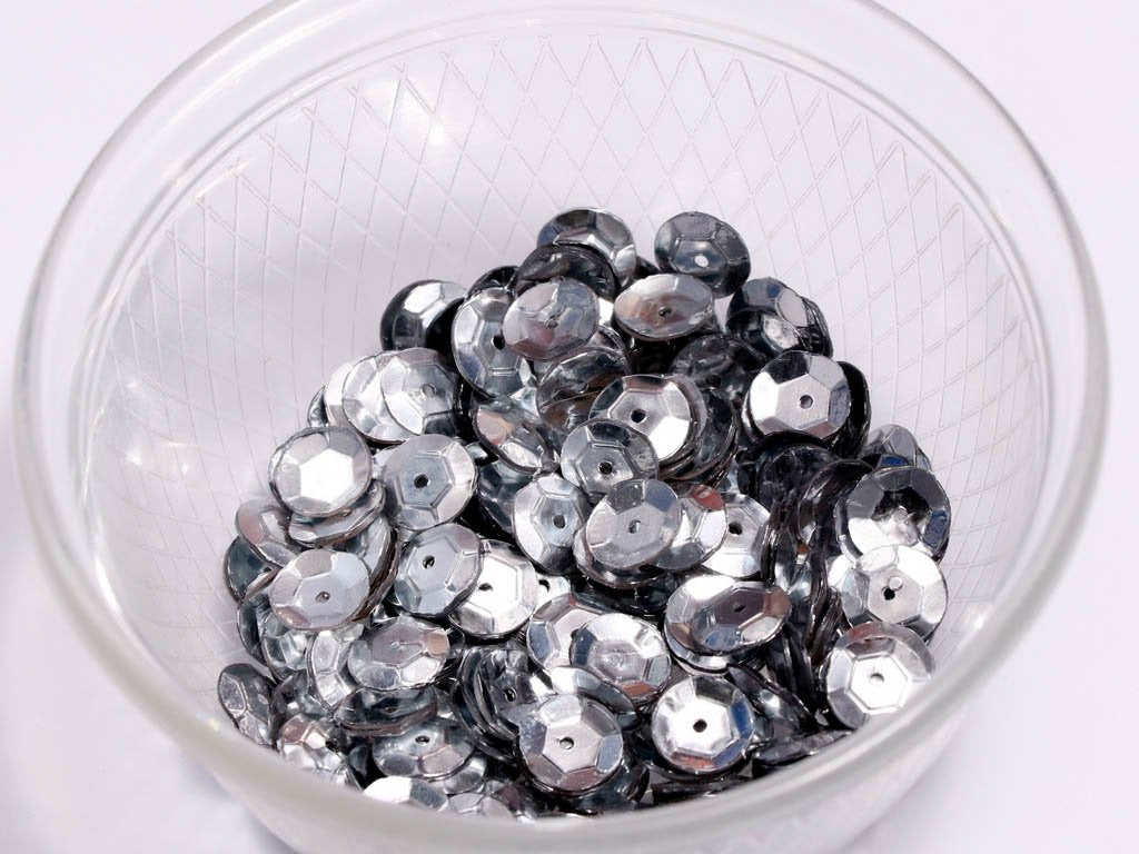 silver-designer-bowl-plastic-sequins