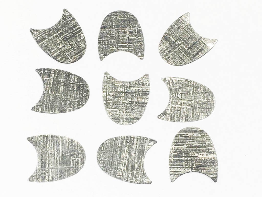 silver-designer-half-oval-2-hole-plastic-sequins