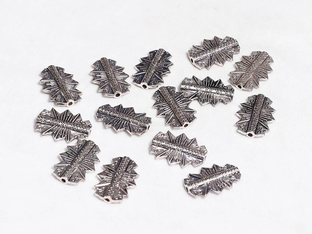 silver-designer-plastic-beads-35x25-mm