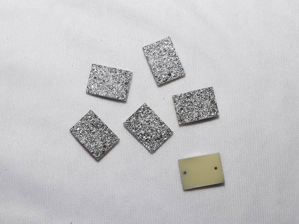 silver-designer-rectangle-plastic-stones-18x13-mm