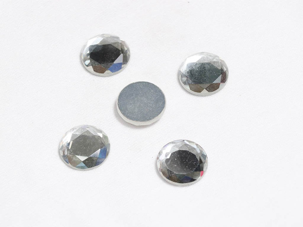 silver-flat-circular-glass-stones-22-mm