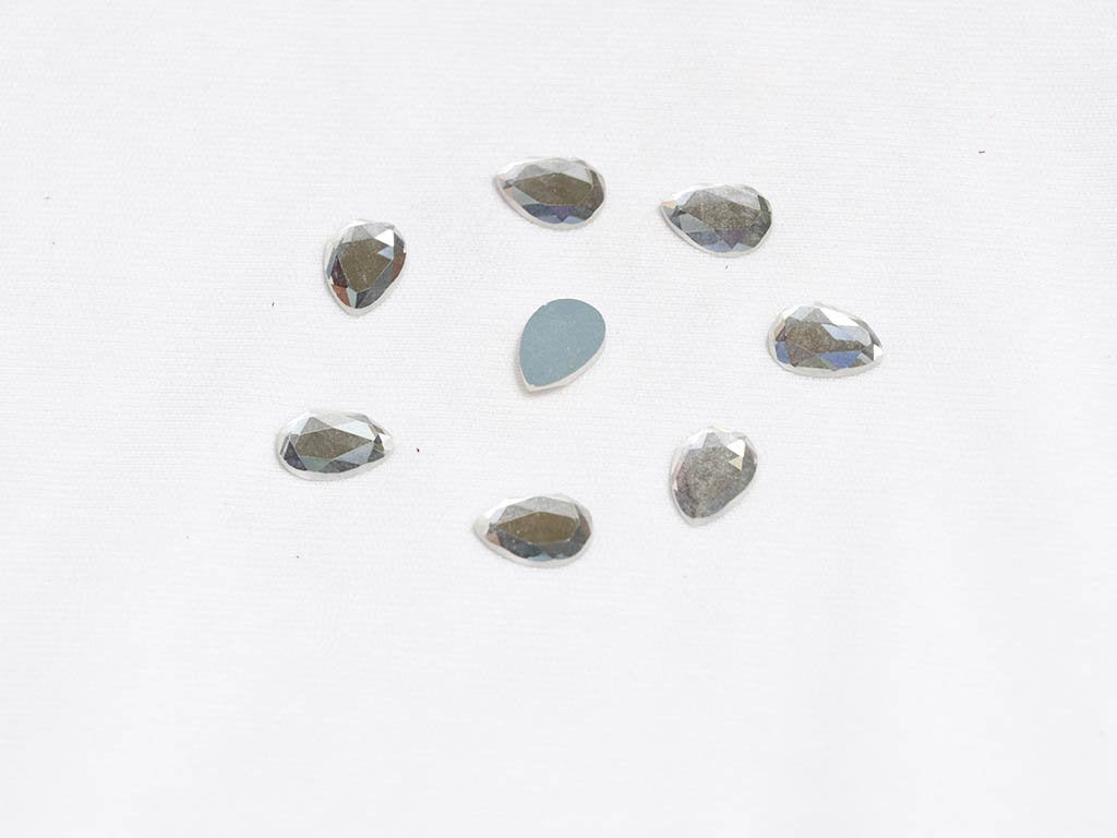 silver-flat-drop-glass-stones-14x10-mm