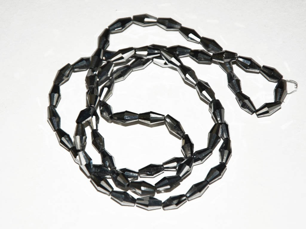 silver-metallic-drum-crystal-beads