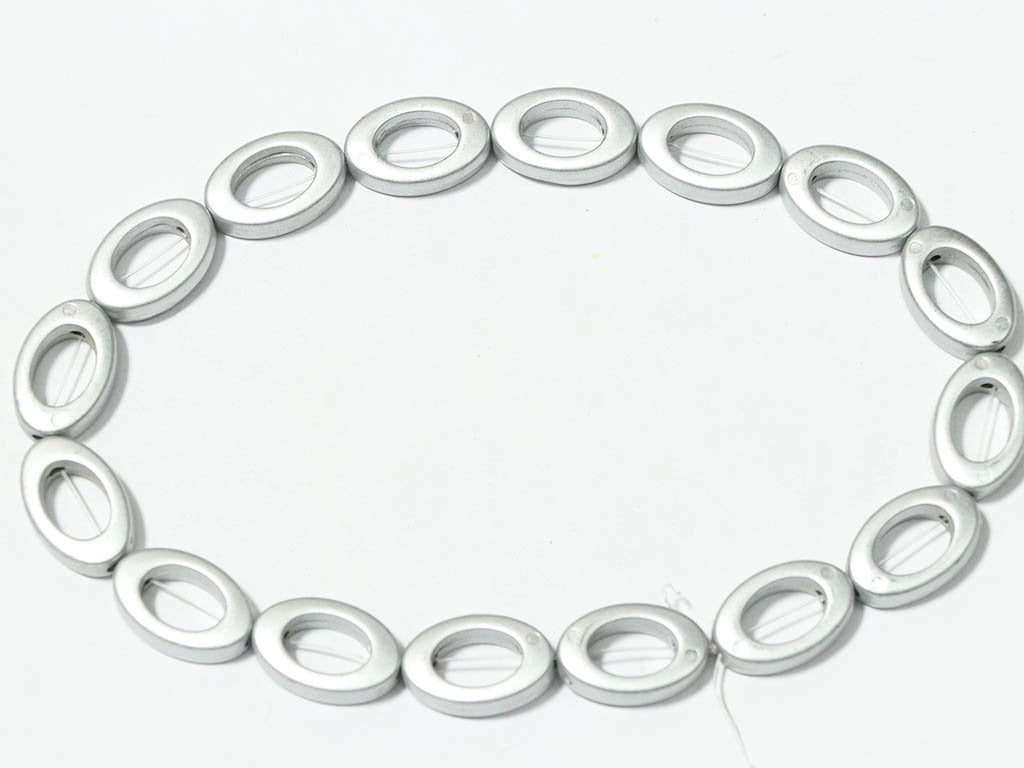 silver-metallic-oval-plastic-beads-20x15-mm