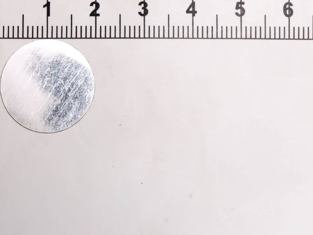 silver-opaque-circular-plastic-sequins