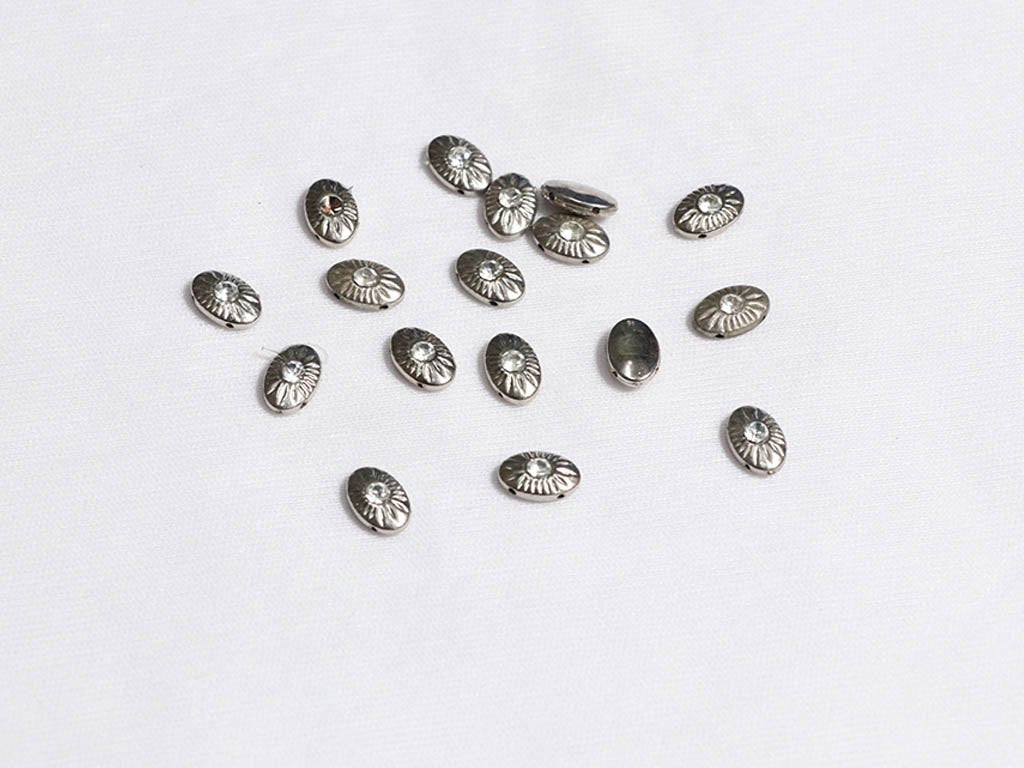 silver-oval-fancy-plastic-beads-8x10-mm