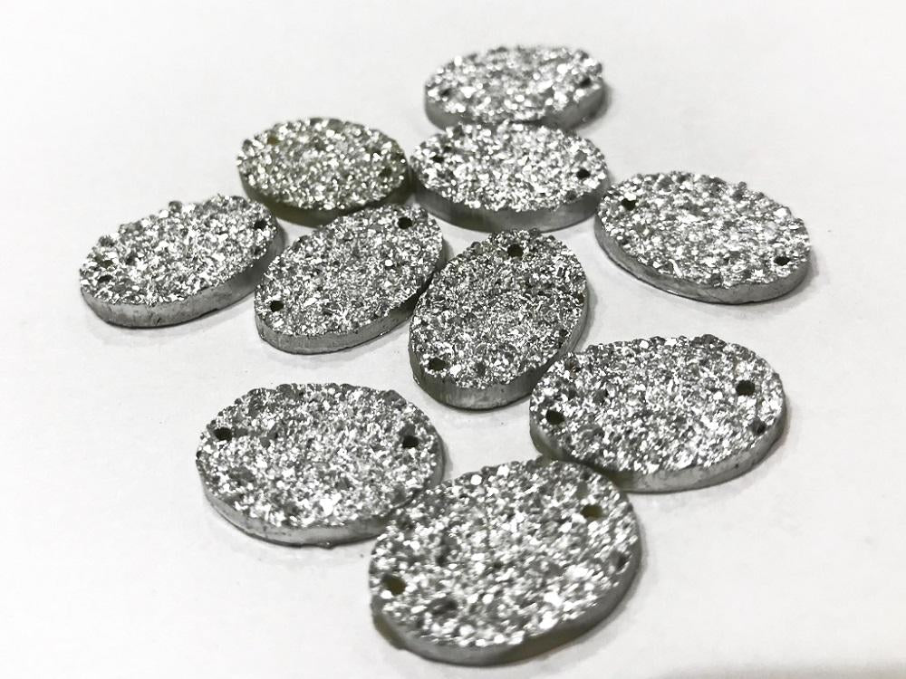 silver-oval-shiny-sugary-plastic-stones-18x13-mm