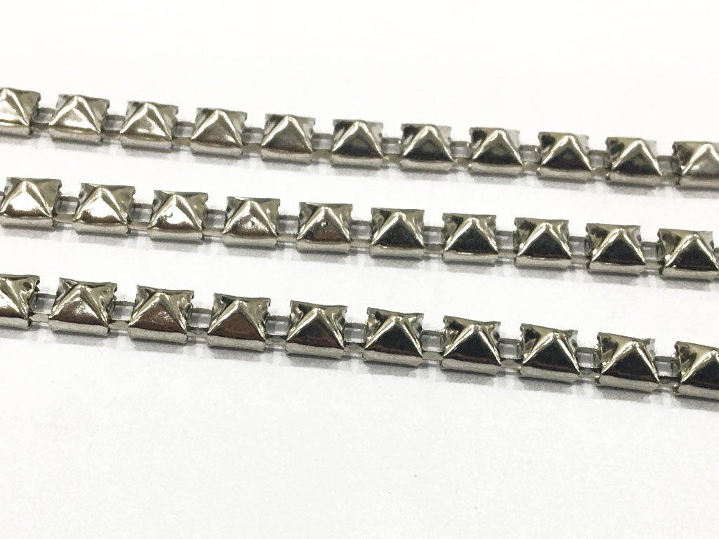 silver-square-metal-chains-6-mm