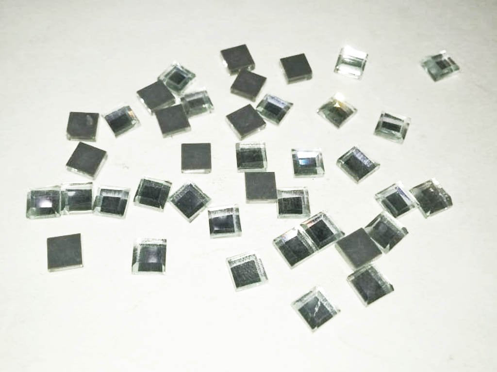 silver-square-mirror-glass-stones-6x6-mm
