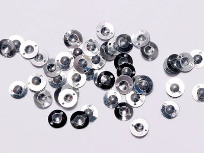 silver-two-hole-circular-plastic-sequins