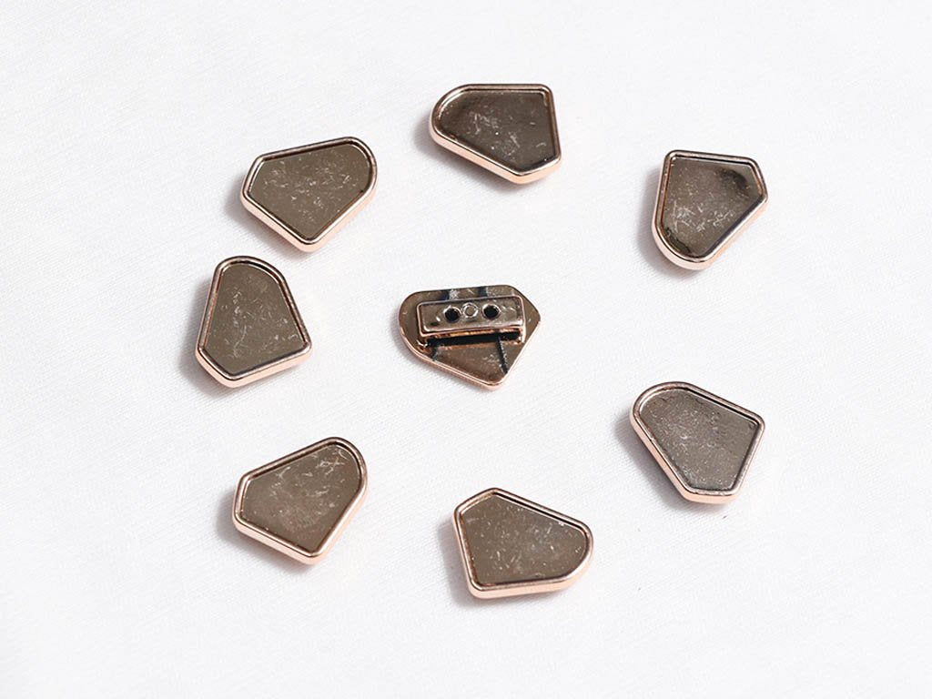 silver-uneven-plastic-beads-18x24-mm