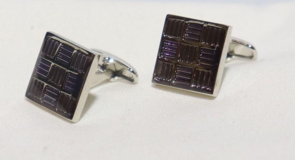 square-criss-cross-lilac-silver-metallic-cufflinks