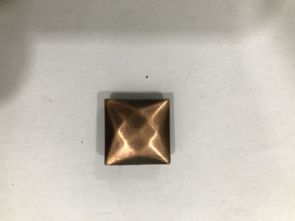 square-metallic-copper-plastic-beads