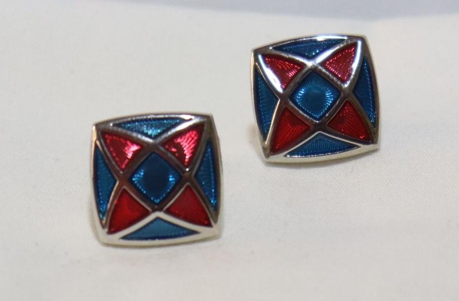 square-star-design-blue-red-silver-metallic-cufflinks