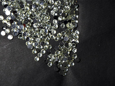 stickable-transparent-plastic-beads