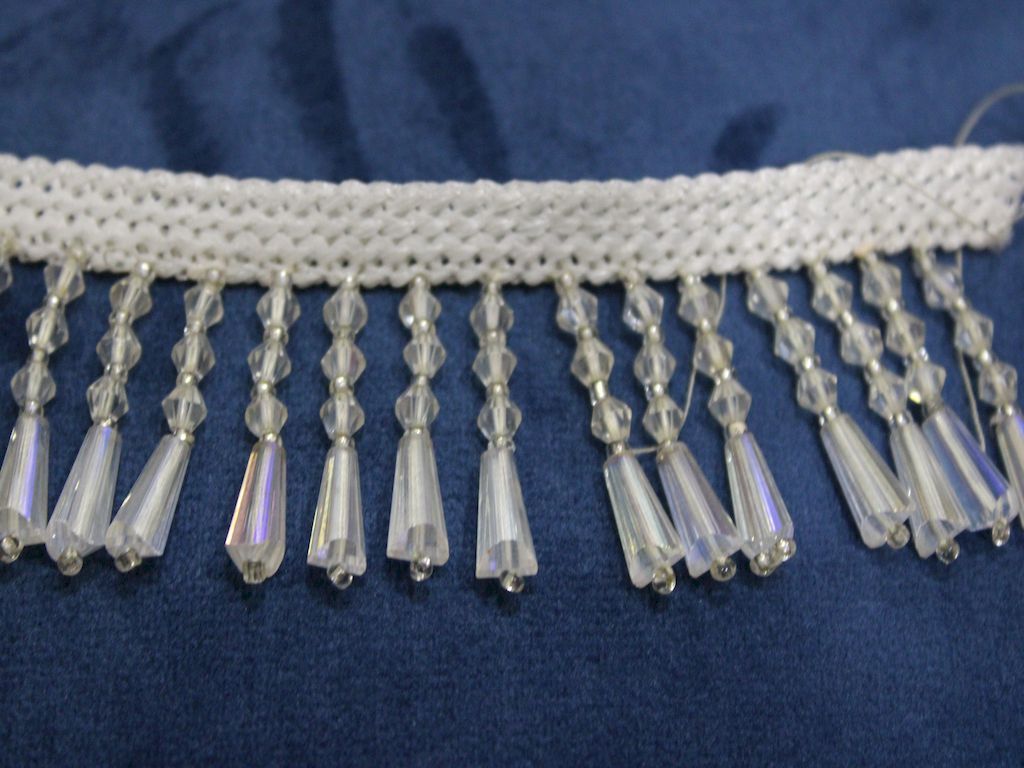 tansparent-crystal-handwork-trim