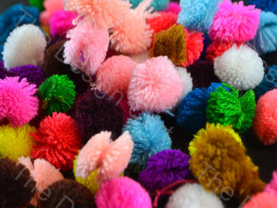 Assorted Pack of Wool Pom Poms (1532202319906)