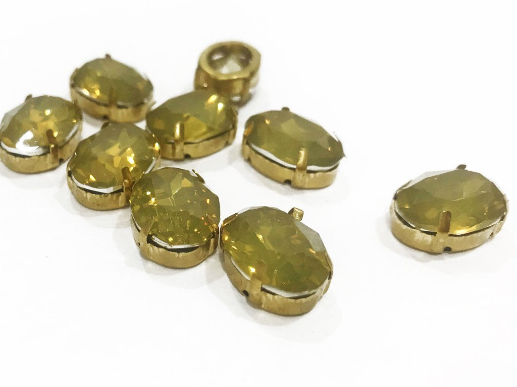 topaz-brown-opal-oval-resin-stones-with-catcher-18x13-mm
