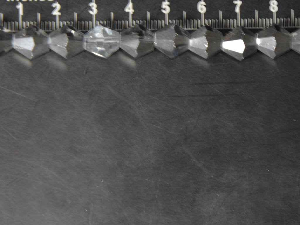 transparent-bicone-crystal-beads