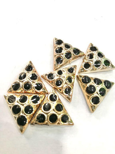 triangular-plastic-stone-with-enamel-1