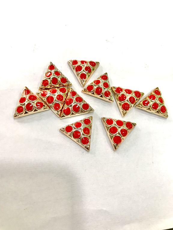 triangular-plastic-stone-with-enamel-1