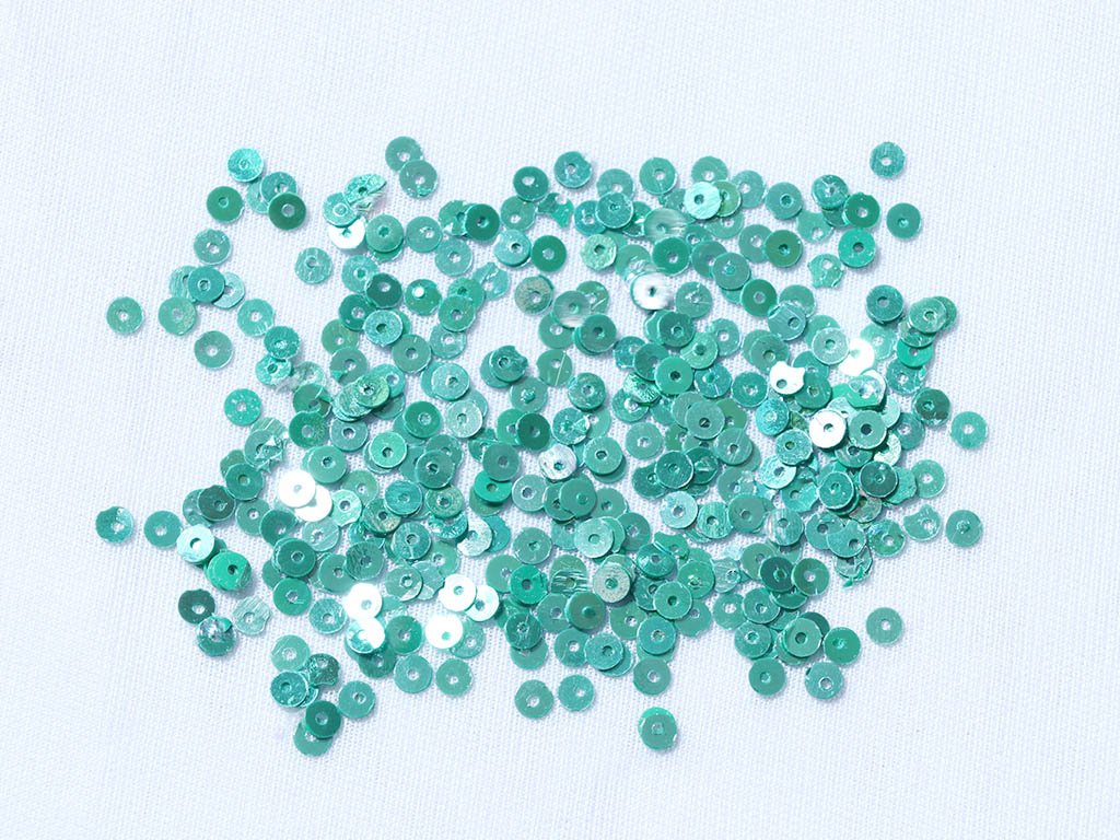turquoise-circular-plastic-sequins-4-mm