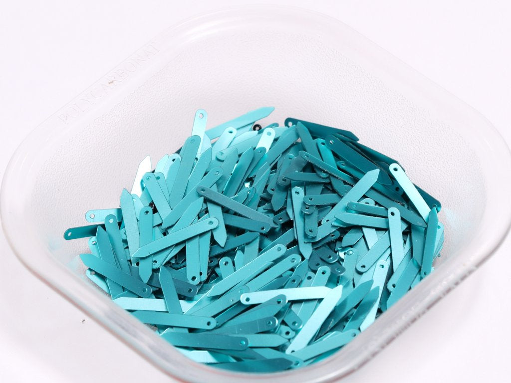 turquoise-one-hole-arrow-plastic-sequins