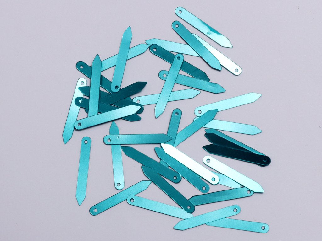 turquoise-one-hole-arrow-plastic-sequins