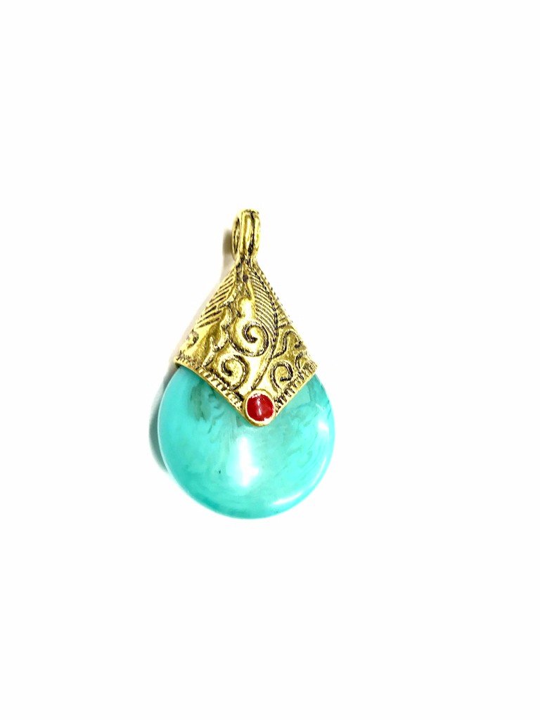 turquoise-pendant-with-golden-cap