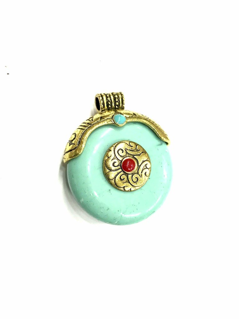 turquoise-pendant-with-golden-cap-3
