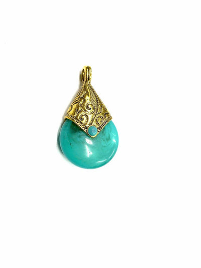 turquoise-pendant-with-golden-cap