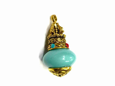 turquoise-round-stone-pendant-with-designer-golden-cap