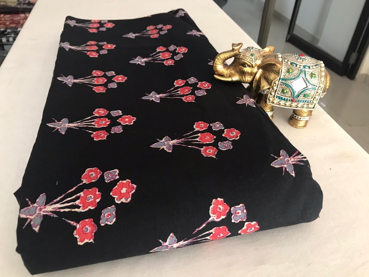 viscose-muslin-hand-screen-floral-printed-black