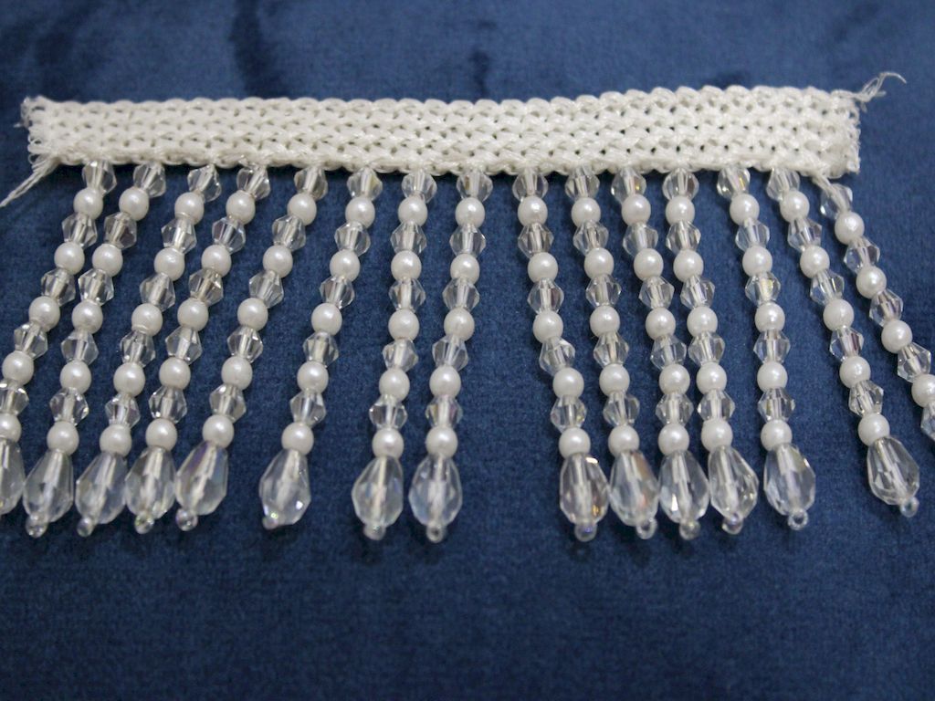 white-pearl-and-transparent-crystal-trim