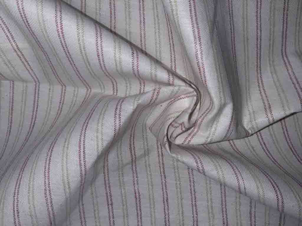 white-with-green-red-stripes-winter-friendly-cotton-dt-fabric