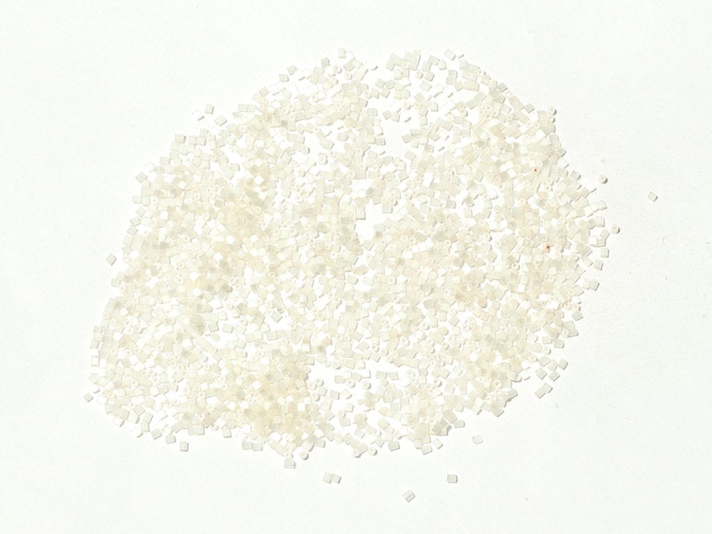 white-2-cut-glass-seed-beads