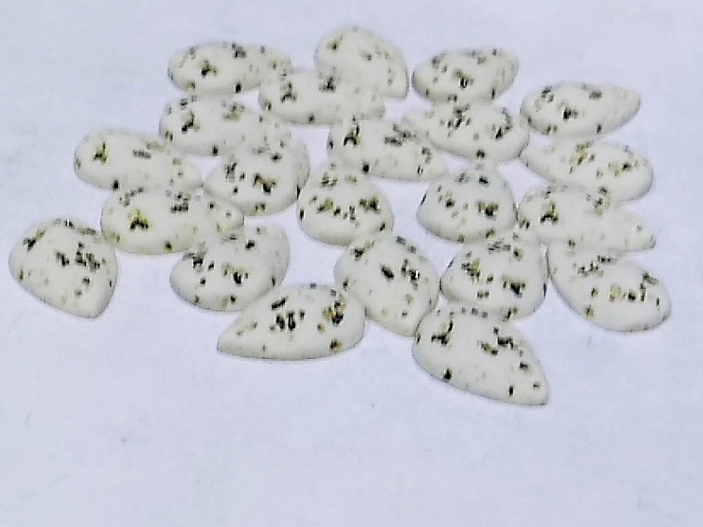 white-black-dots-drop-2-hole-plastic-stones-18x3-mm