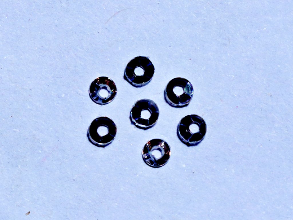 white-centre-hole-bowl-plastic-sequin-4-mm