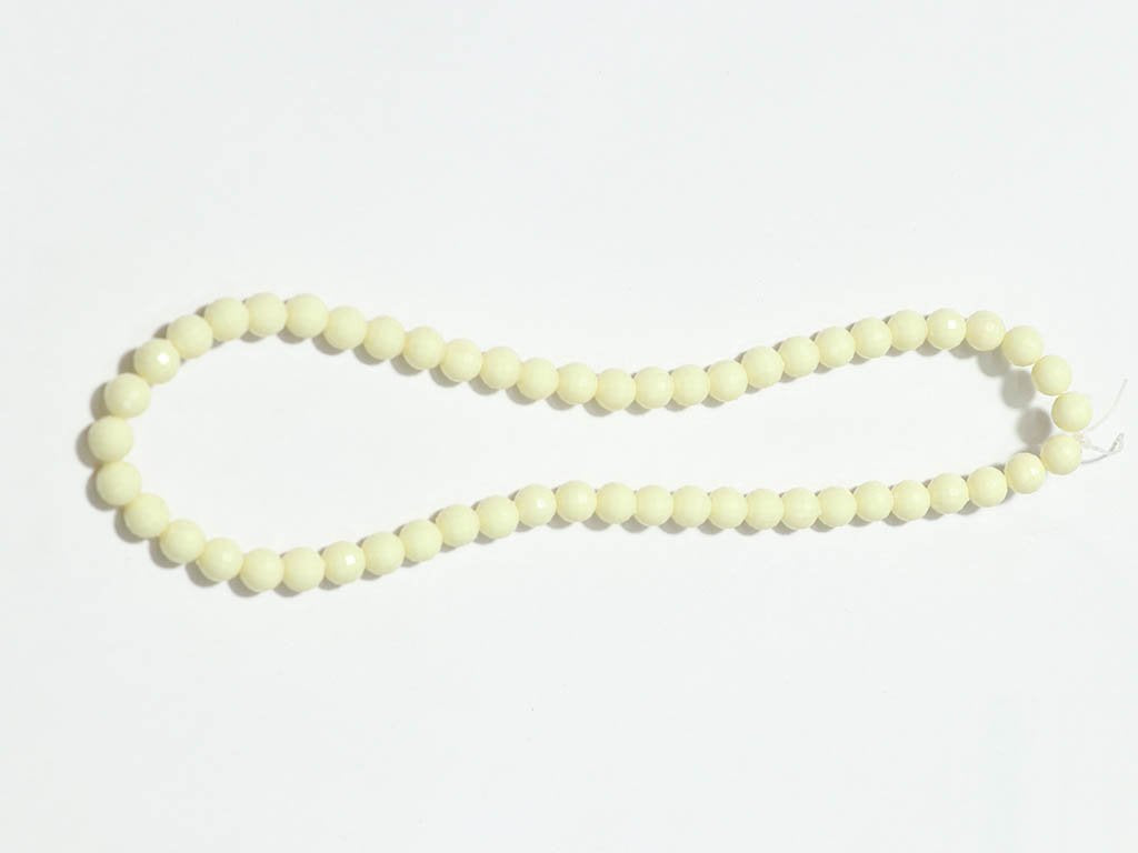 white-circular-plastic-beads-10-mm-1
