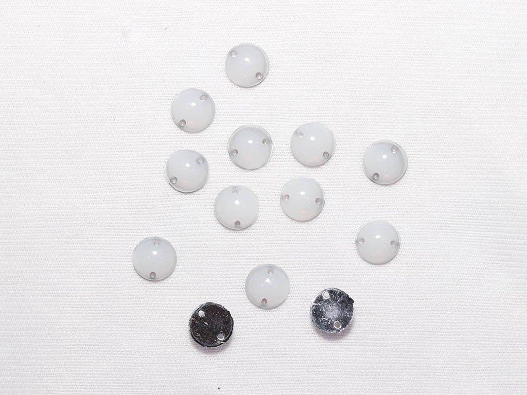 white-circular-plastic-stones-8-mm