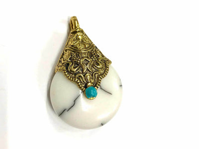 white-circular-stone-pendant-with-designer-golden-cap-42x27-mm