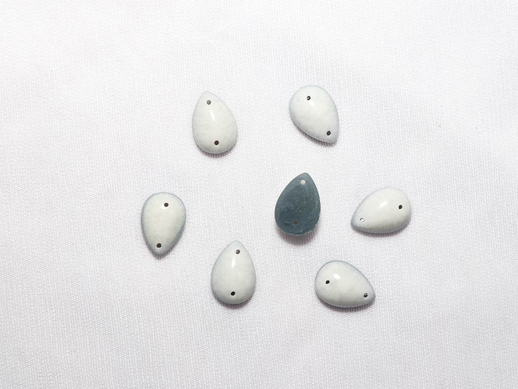 white-designer-drop-plastic-stones-10x14-mm