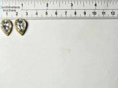 white-drop-glass-stones-with-hook