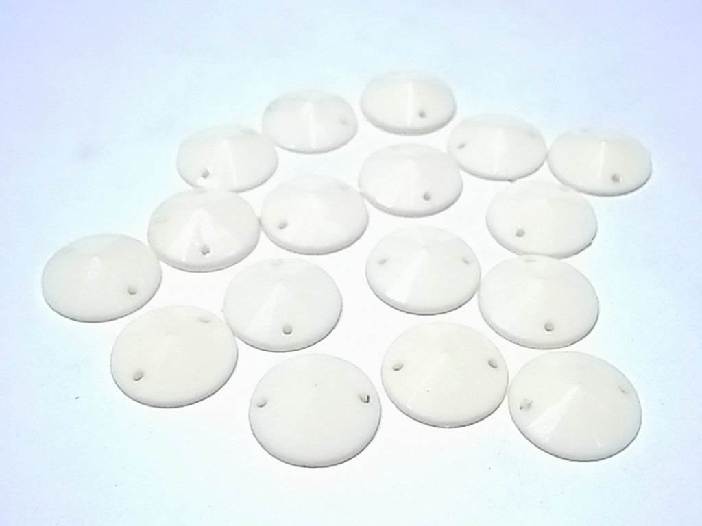 white-dyeable-circular-2-hole-plastic-stones-14-mm
