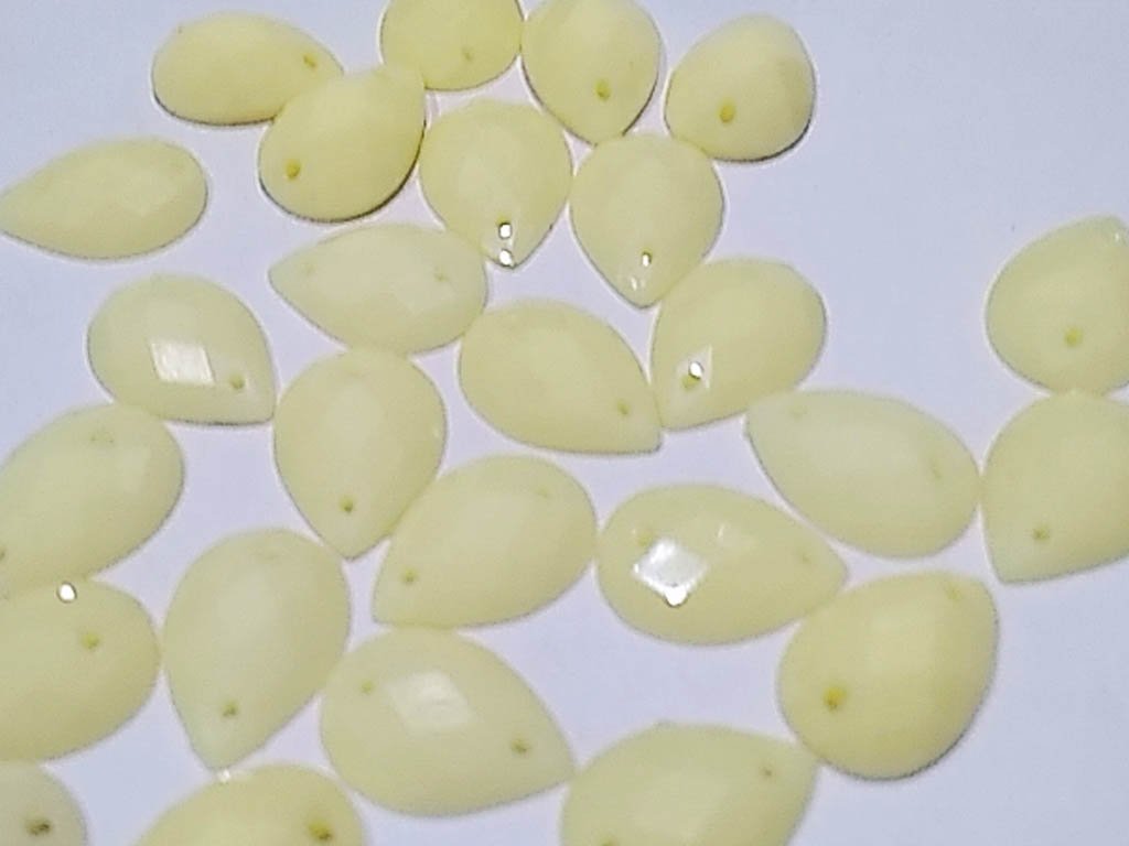 white-dyeable-drop-2-hole-plastic-stones-14x10-mm
