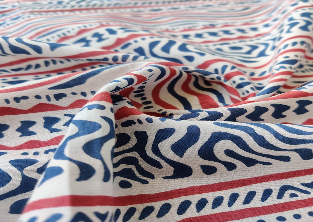 white-indigo-blue-and-red-abstract-cotton-printed-fabric