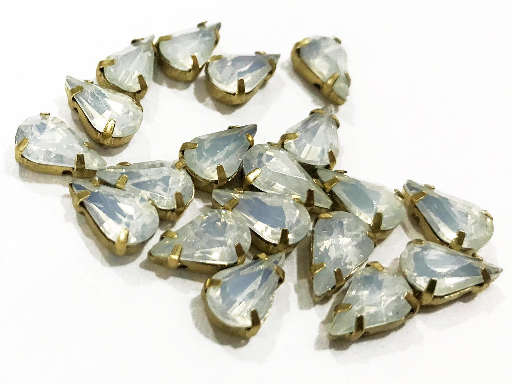 white-opal-drop-resin-stones-with-catcher-10x6-mm
