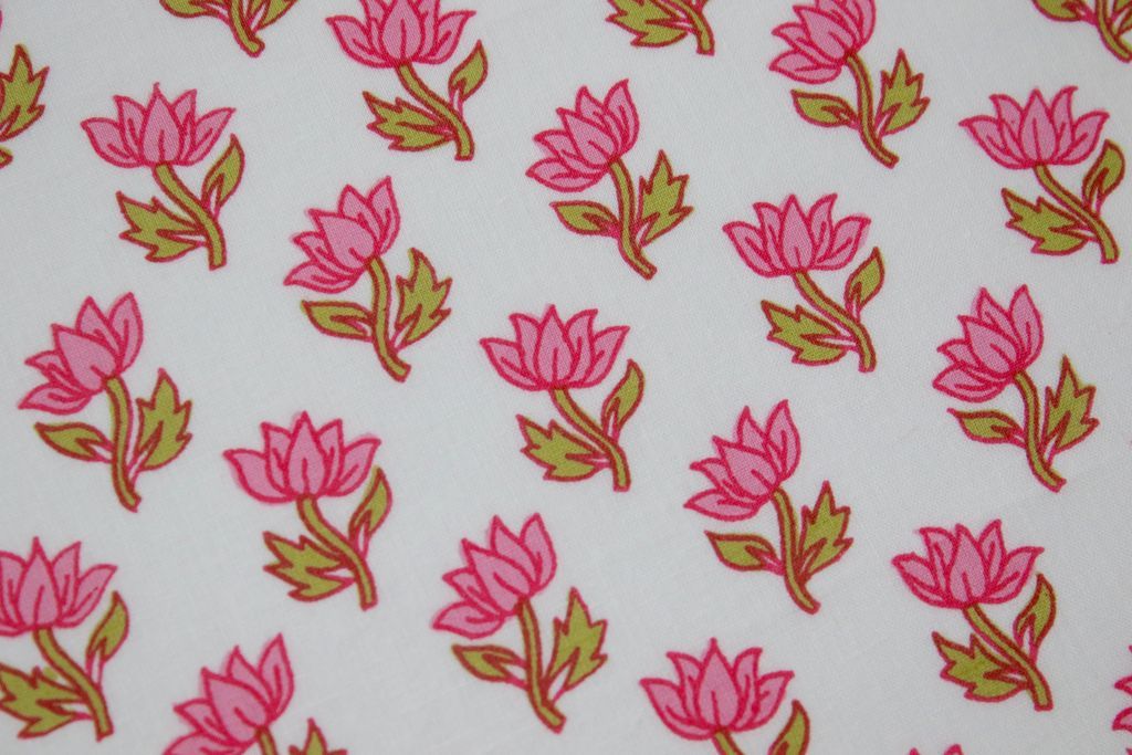 white-pink-floral-printed-pure-cotton-fabric
