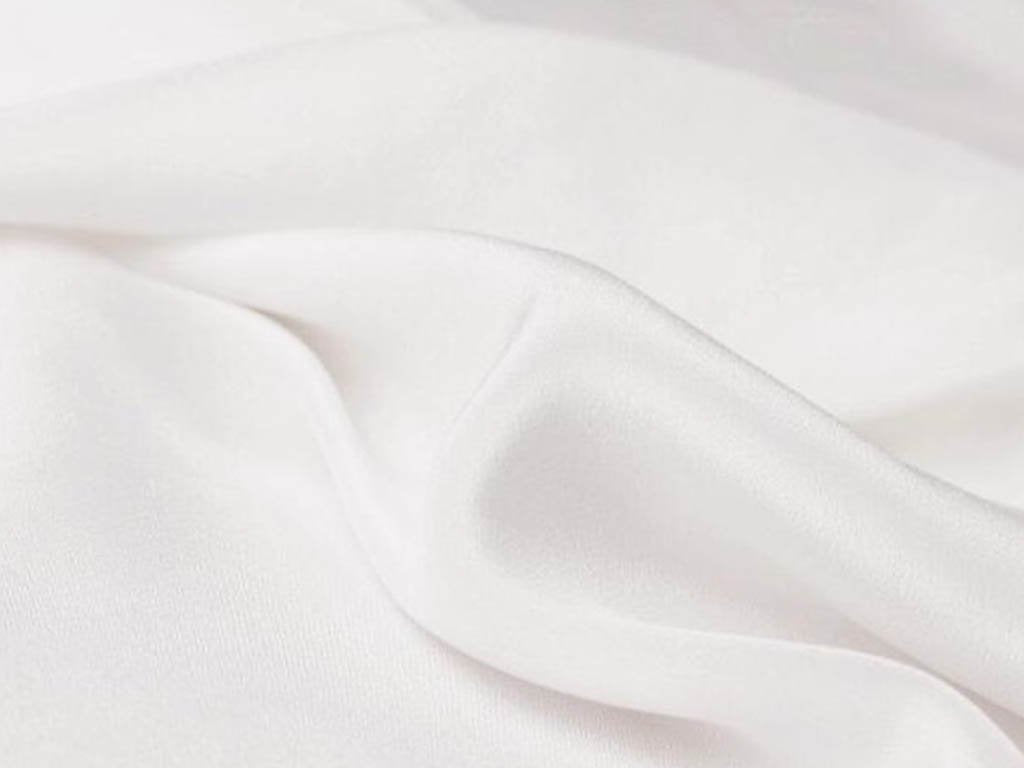 white-pure-dyeable-silk-crepe-fabric-60-grams